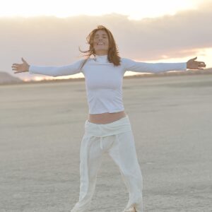Pantalon I Forma — linen tai pant in Ivoire by KUM